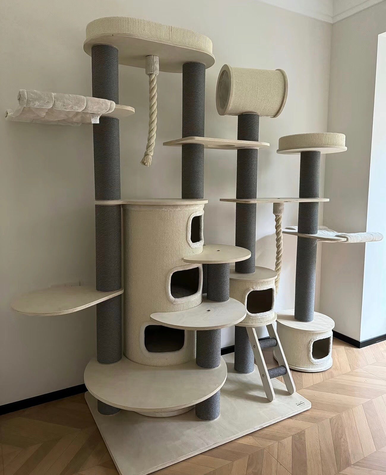 Honeypot Cat Multi-Layer Cat Villa for Large Cats
